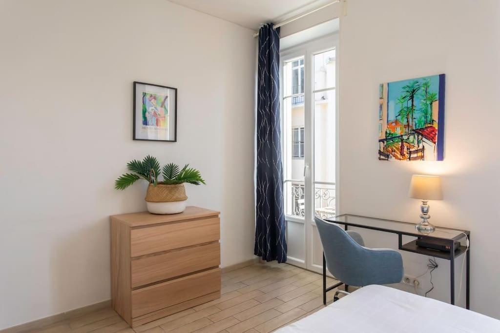 #21 2 Bdr Balconies 10 Mins Walk To Sea 5mins To Tram Apartment Nice