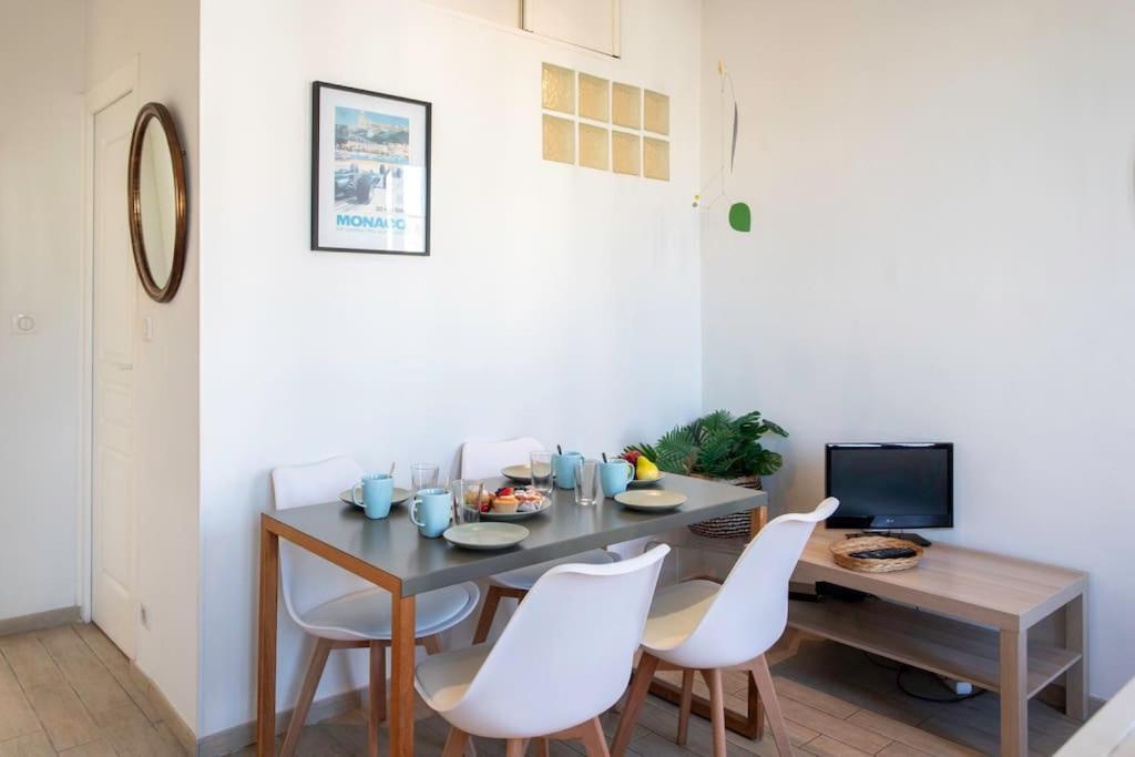 #21 2 Bdr Balconies 10 Mins Walk To Sea 5mins To Tram Appartamento Nizza